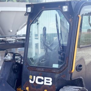 JCB Windshield: Skid Steer – Side Wiper